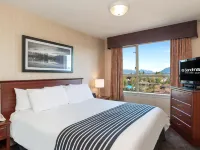 Sandman Signature Surrey-Guildford Suites Hotels in Guildford