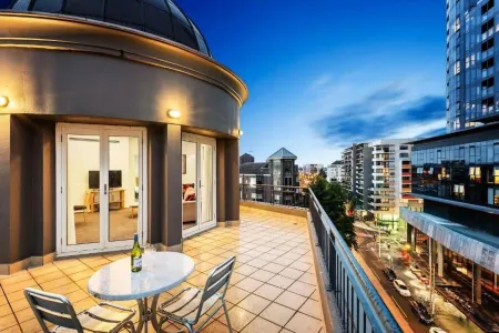 South Yarra Central Apartment Hotel