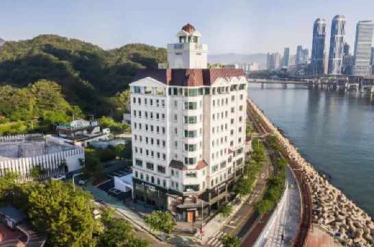 AG405 Hotel マリン・シティ周辺のホテル