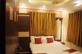 Golden Heaven Hotel