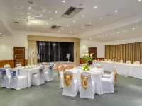Adelaide Inn Hotels in Prospect