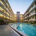 College Haus Rangnam - piscine