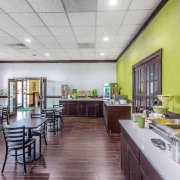 Quality Inn Forsyth Near GA Public Safety Training Center