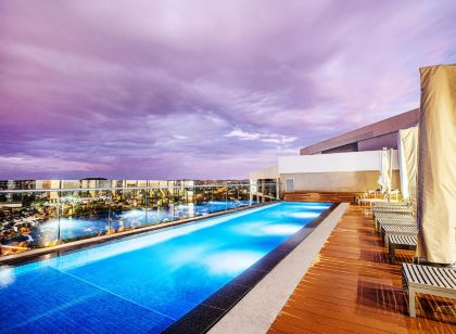 Menlyn Maine Luxury Rentals