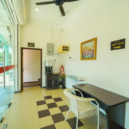 CMN Hotel & Homestay Отели в г. Сунгай Петани