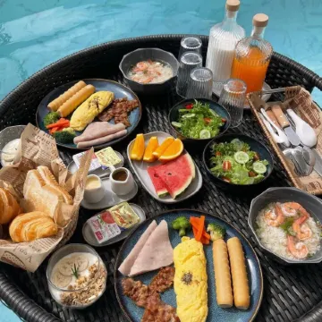 SaroRach Pool Villa Resort Kohlarn