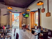 Pórtico Hotel & Galería - พร้อมอาหารเช้า