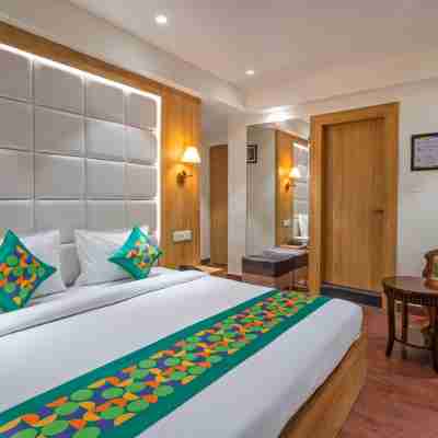 Treebo Sheel, Near Mall Road Rooms
