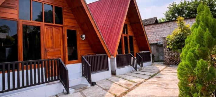penginapan omah kampung Sewon otelleri