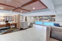 Holiday Inn Express & Suites West Long Branch - Eatontown Các khách sạn ở Red Bank