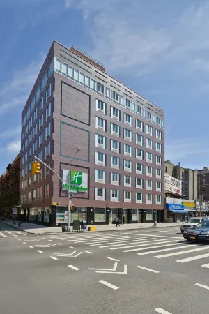 Holiday Inn NYC - Lower East Side Отели рядом с достопримечательностью «Swiss Institute»