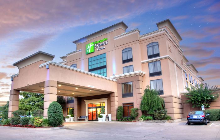 Country Inn & Suites by Radisson, Tyler University Area