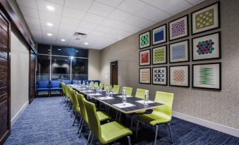 Holiday Inn Express & Suites Queensbury - Lake George Area