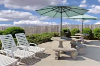 Baymont by Wyndham Sanford Hotels near Walgreens