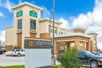 La Quinta Inn & Suites by Wyndham Gonzales TX Hotels in Gonzales