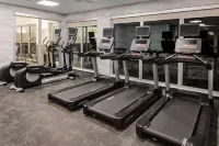 Fairfield Inn & Suites Port Clinton Waterfront Hotels in Bay Township