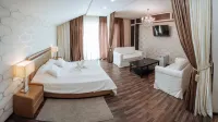 Premier Hotel Hotels in 
