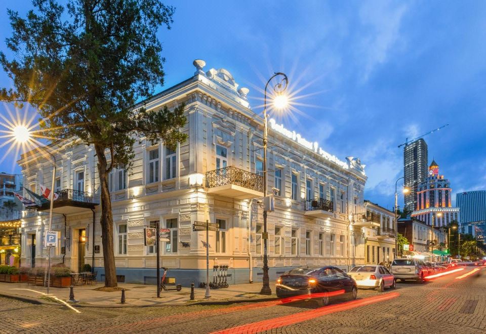 hotel overview picture