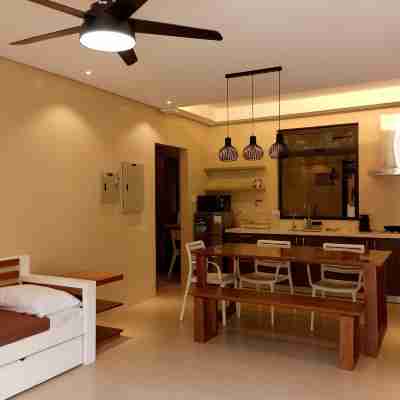 Cristina's Holiday Home Rooms