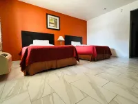 Lux Inn and Suites Hotels in Three Rivers