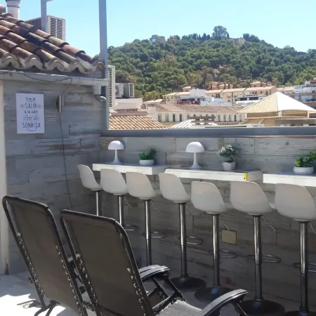 Apartamentos Marques de La Merced Отели рядом с достопримечательностью «Сохо»