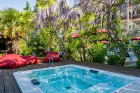 Hotel Gartenresidence Zea Curtis - Hot Tub