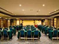 Merdeka Palace Hotel & Suites Hotels near Cat Museum