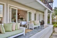 Hermanus Lodge on the Green - Solar Power Hotels in Hermanus