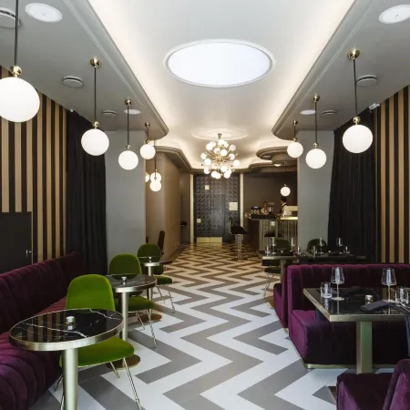 Amsterdam Plaza Hotel & Spa