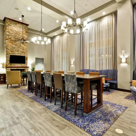 Hampton Inn & Suites Fredericksburg-at Celebrate Virginia