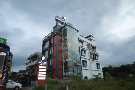 Lizz Imperial Palace