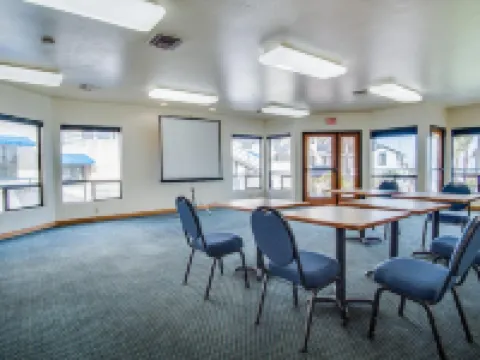 Seaport Village Inn, Avalon Hotels in Avalon