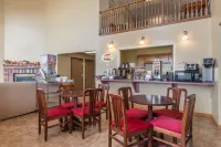 Super 8 by Wyndham Jerseyville Hotels in Mississippi