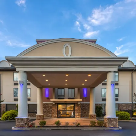Holiday Inn Express WALDORF by IHG