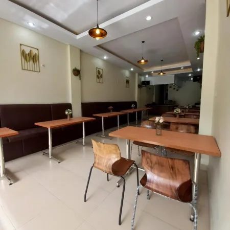 Grand Avira Hotel