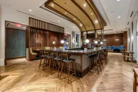 The H Hotel - 5 Sao