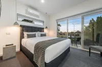 Melbourne Airport Motel - Мотели