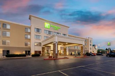 Holiday Inn & Suites Wausau-Rothschild Hotel di Rothschild
