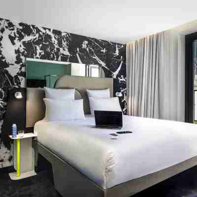 TRIBE Paris La Défense Esplanade Rooms