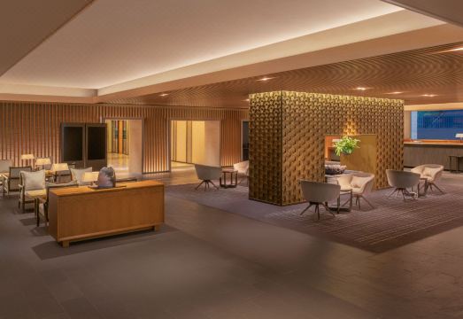 사쿠라 타워 호텔 정원