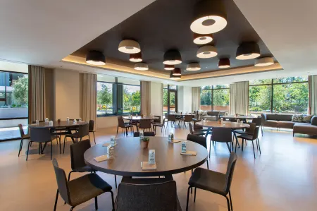 Hotel Citrine, Palo Alto, a Tribute Portfolio Hotel Отели рядом с достопримечательностью «The Museum of American Heritage»