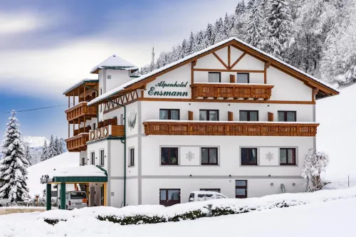 Alpenhotel Ensmann - С бассейном