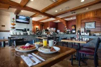 Clover Island Inn - breakfast