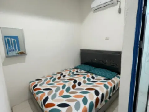 Airin Kost and Homestay Hotels in Sedau