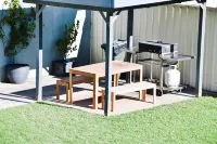 Eight Spence Hotels in Warrnambool