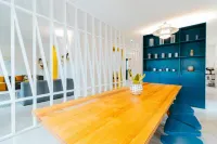 Surf & Sea Suites Hotels in Carcavelos