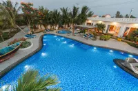 FAIRY HILLS HOTEL - Yüzme Havuzu
