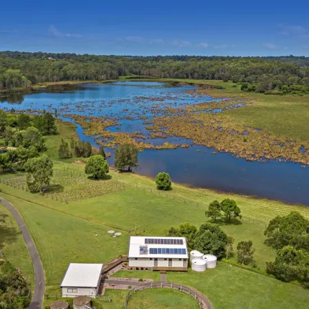Narangba Motel (Formerly Brisbane North B&B and Winery)