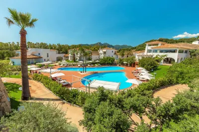 Hotel Corte Bianca - Bovi's Hotels Hotel in zona Spiaggia di Foddini I