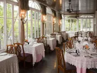 Graycliff Hotel Hotels near Cabbage Beach